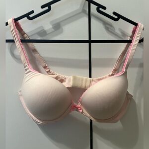 Victoria’s Secret Body by Victoria Push Up 34D